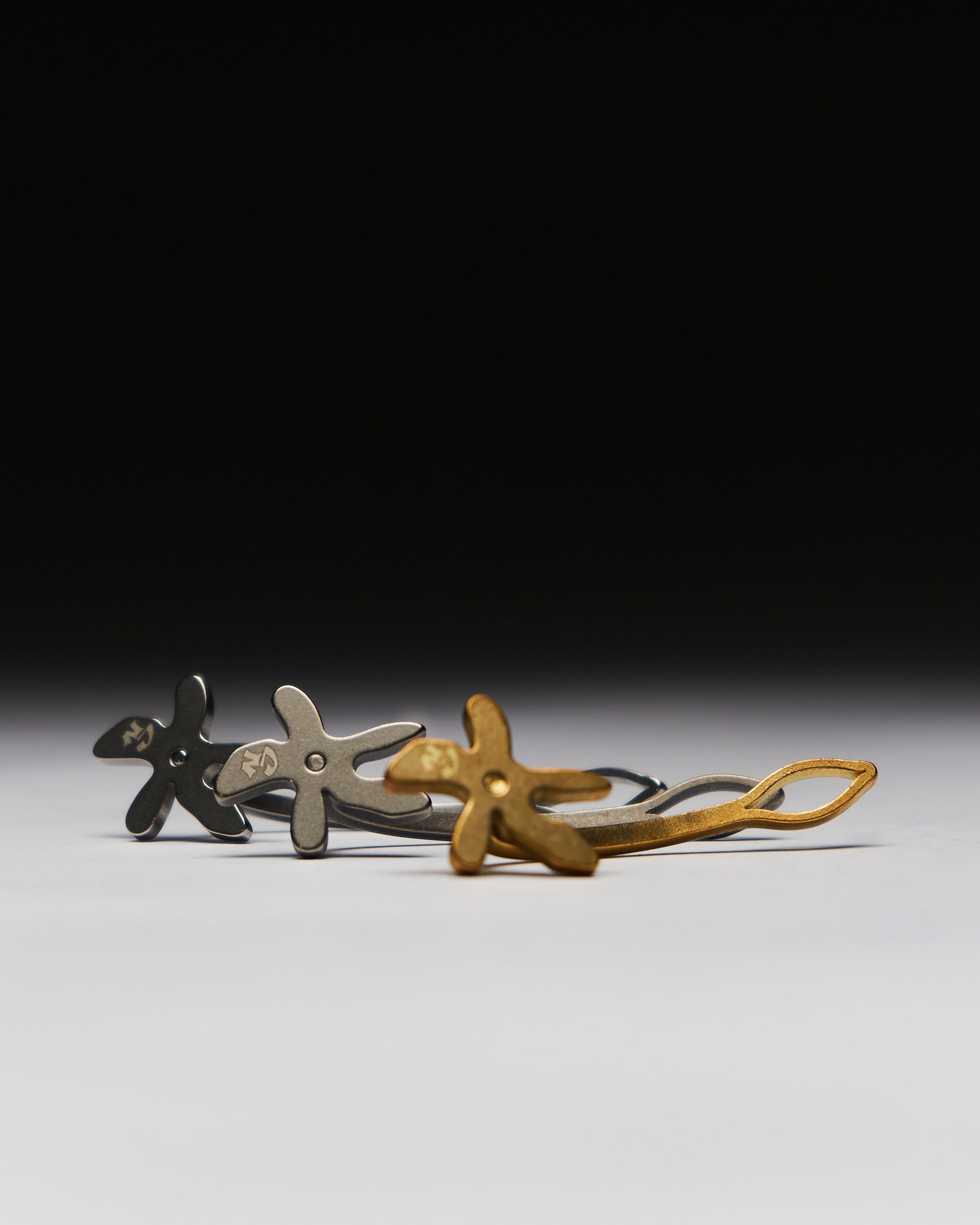 Flower Chain by Soft Baroque for NIKO JUNE