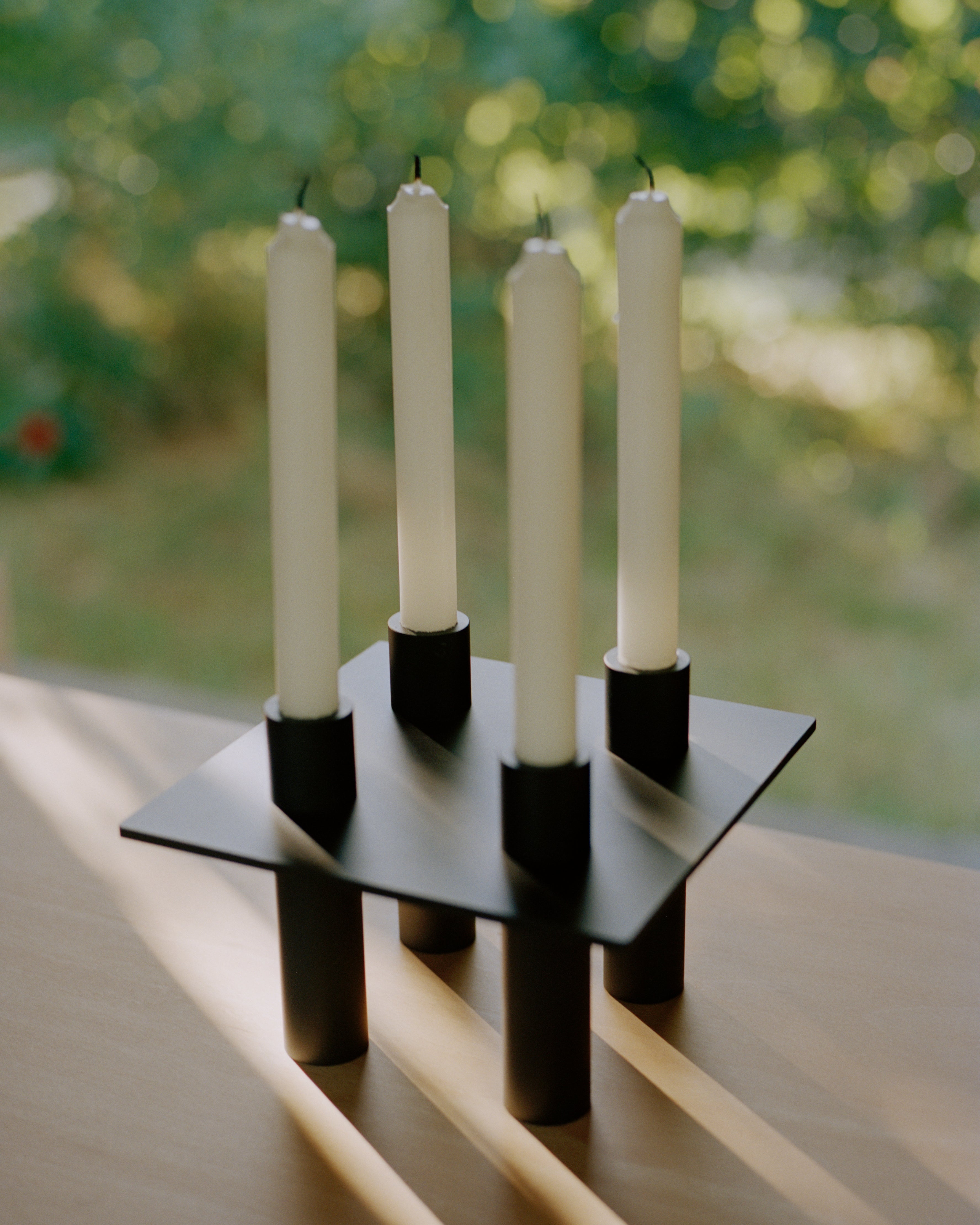P-L 07 Candle Holder Black – NIKO JUNE