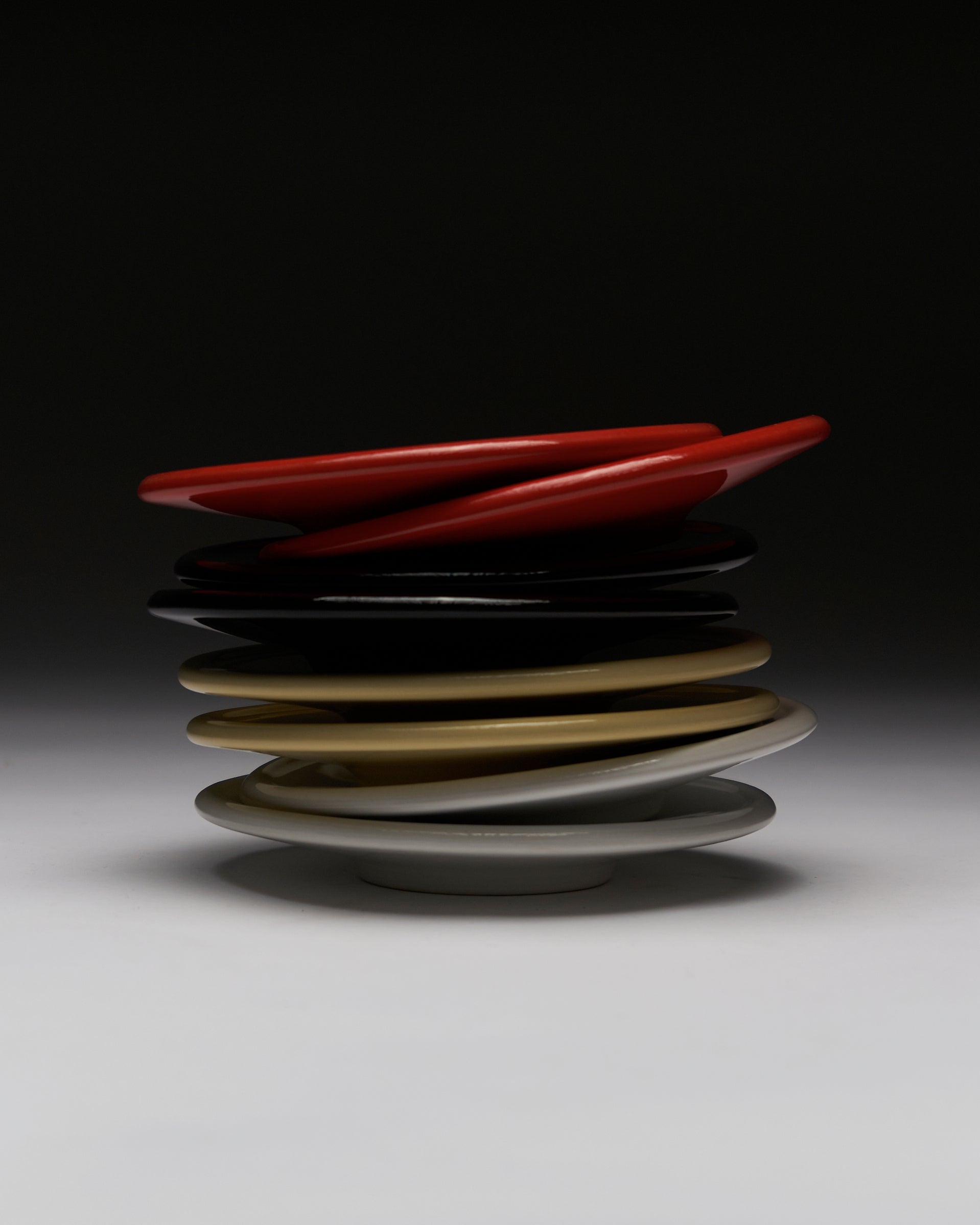Rejet ニコカフェ　ランチョン Kantine Saucer Set Red – NIKO JUNE