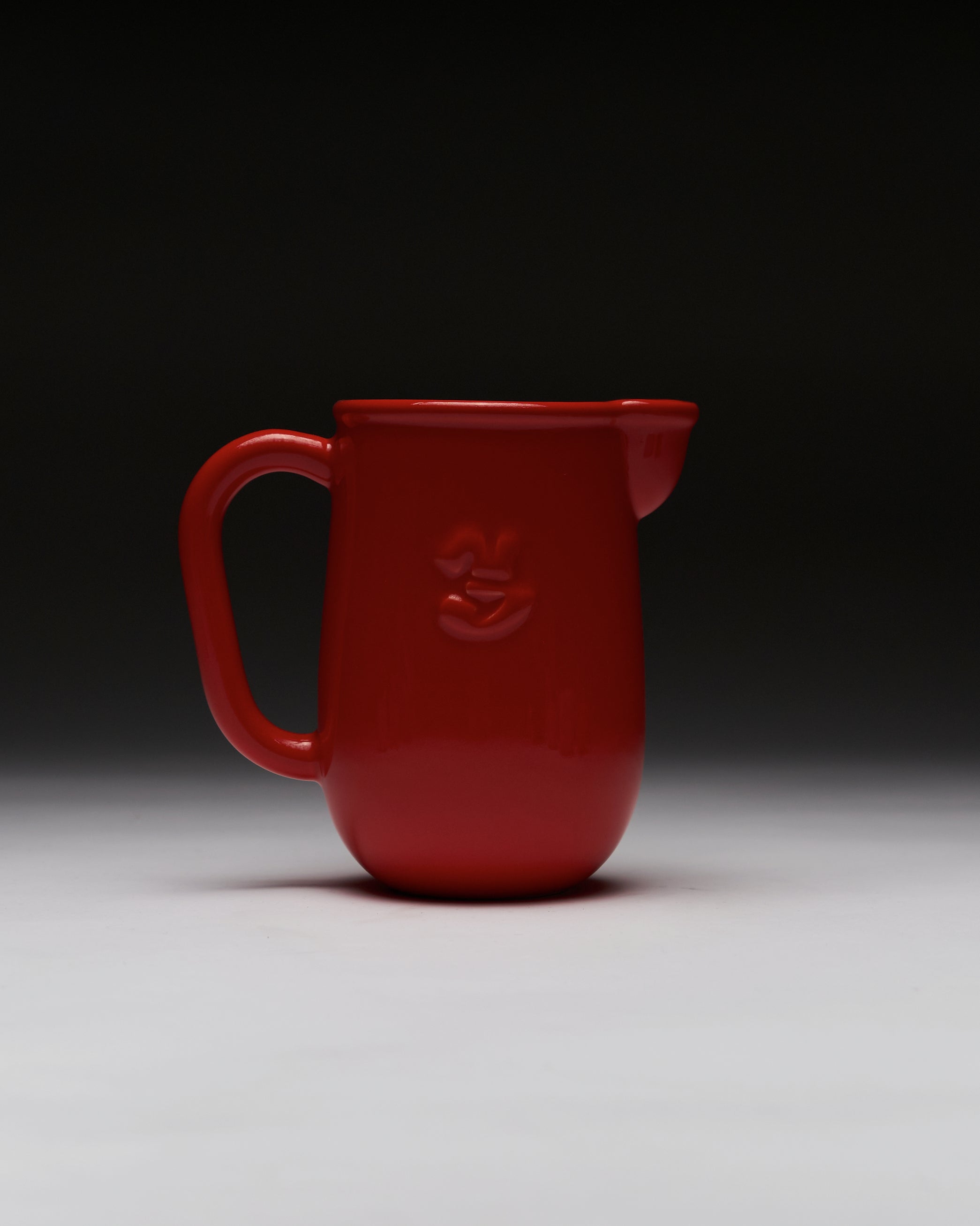 Kantine Pitcher Red